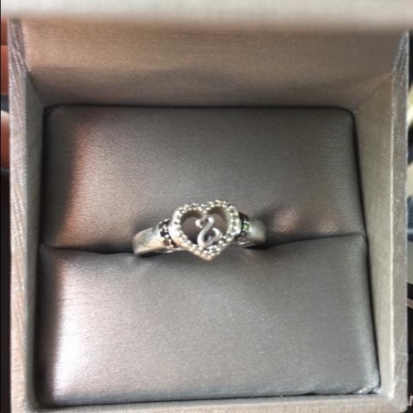 Zales endless love ring - Picture 1 of 1